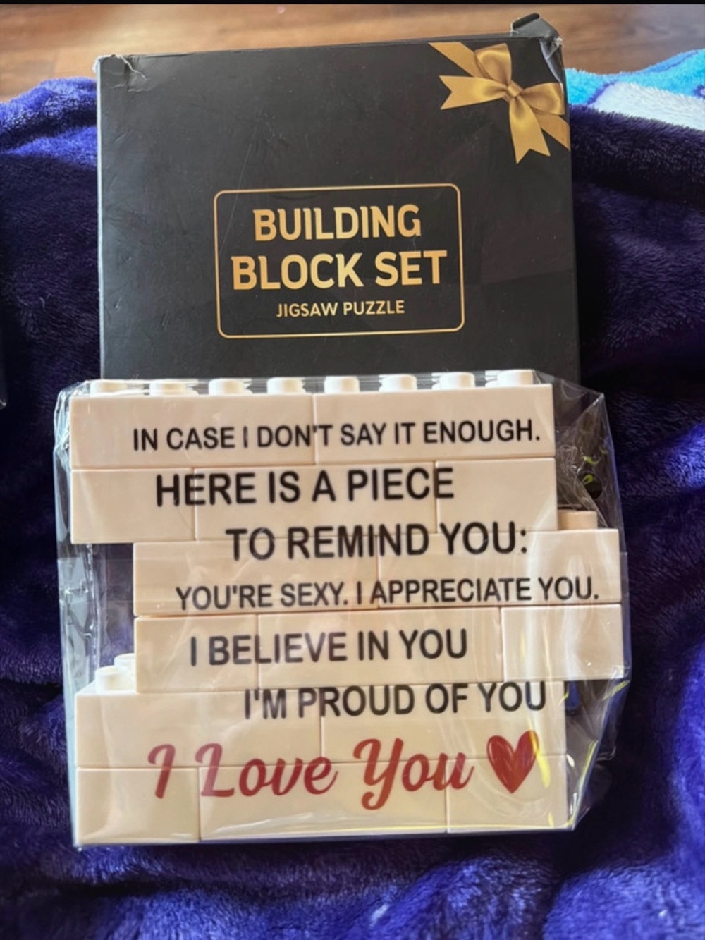 Amazon White and Black Building Block Set - Inspirational Message Puzzle